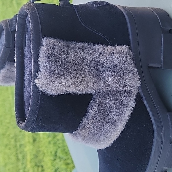 UGG BROOKLYN SUNBURST Boots Size 11 SN 1145710 - Picture 6 of 12